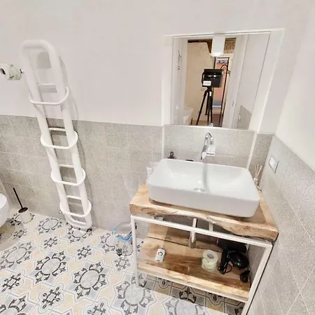 Appartement Triestevillas Rou's Tailor Made Studio Old Town *