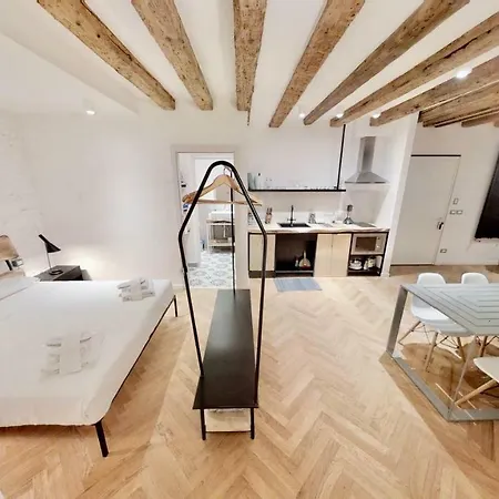 Triestevillas Rou's Tailor Made Studio Old Town Appartement *